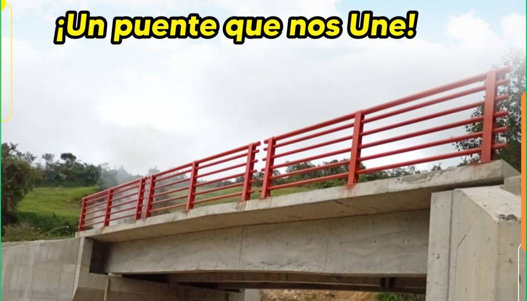 Gran inauguración del Puente Carrozable en la localidad El Aliso.